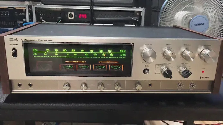 AMPLI VICTOR CD-4 nghe nhạc hồng trúc cực hay giá 5,000,000 hàng đẹp