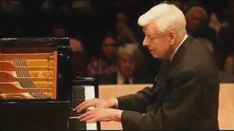 Earl Wild Live: Liszt, Sonata in B minor (1986)