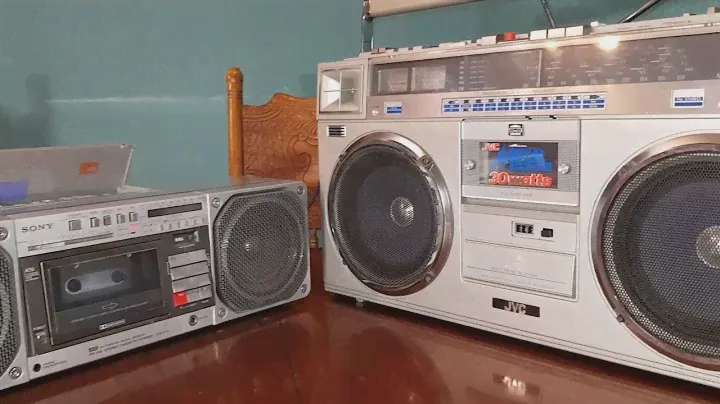 Sony CFS-F70(1981) и JVC RC-M70(1979)