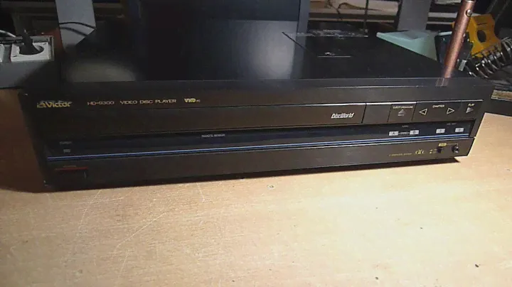 VICTOR HD-9300 VHD pc 3D Video Disc Player - First test...