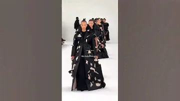 Torn dresses😬, fashion or a waste💀. Viktor Rolf haute couture 2024