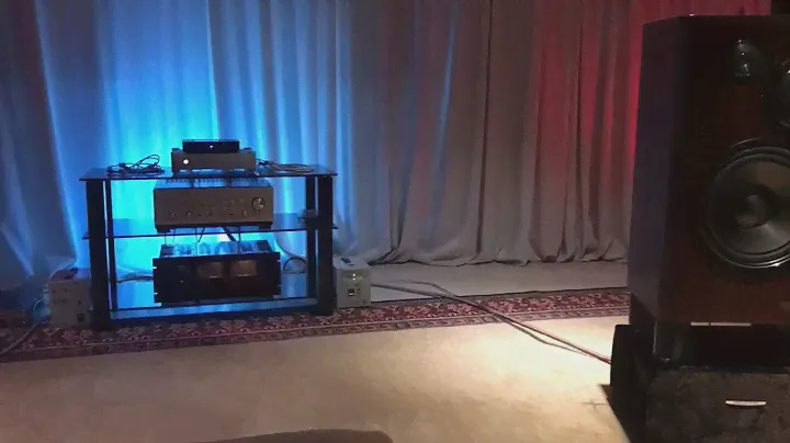 Victor SX-900 & Yamaha P-2200